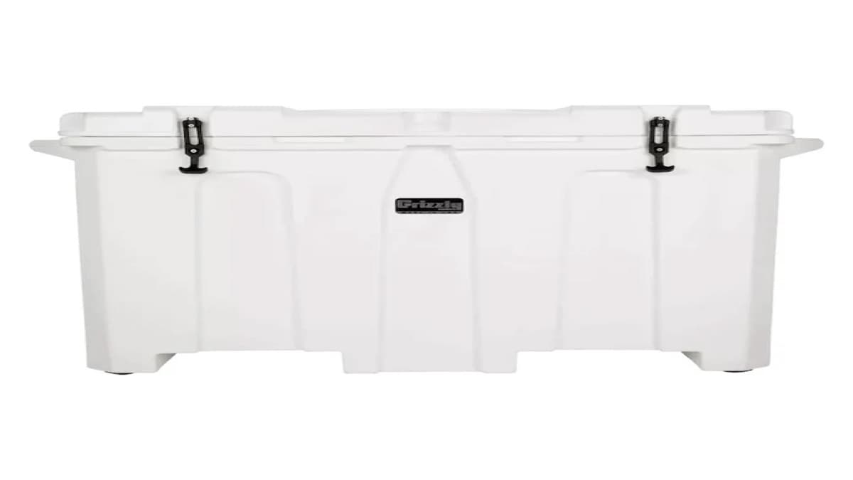 Penguin Chillers cold therapy insulated tub for home cold plunge setup