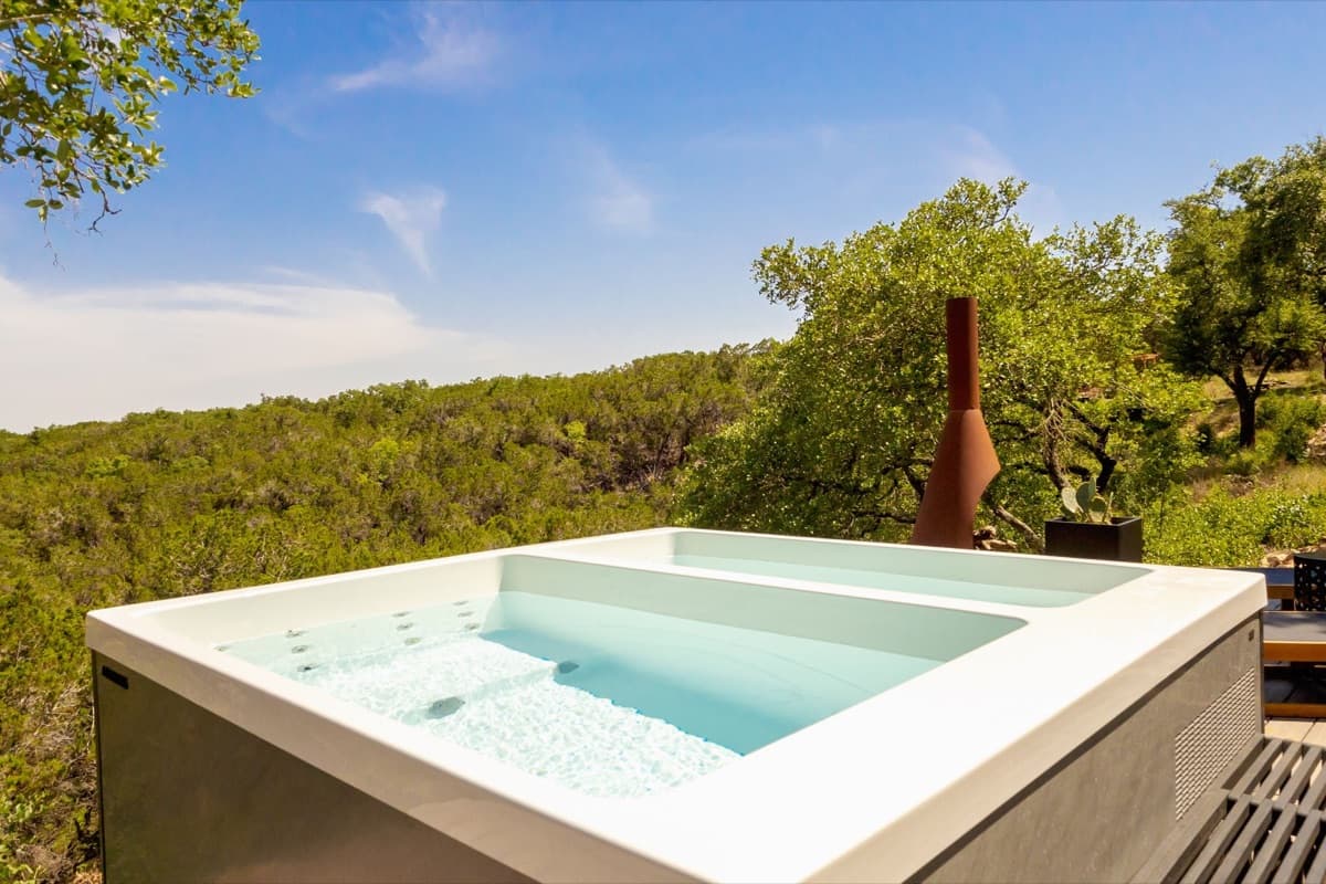 Aquavoss Premium Cold Plunge + Hot Tub System